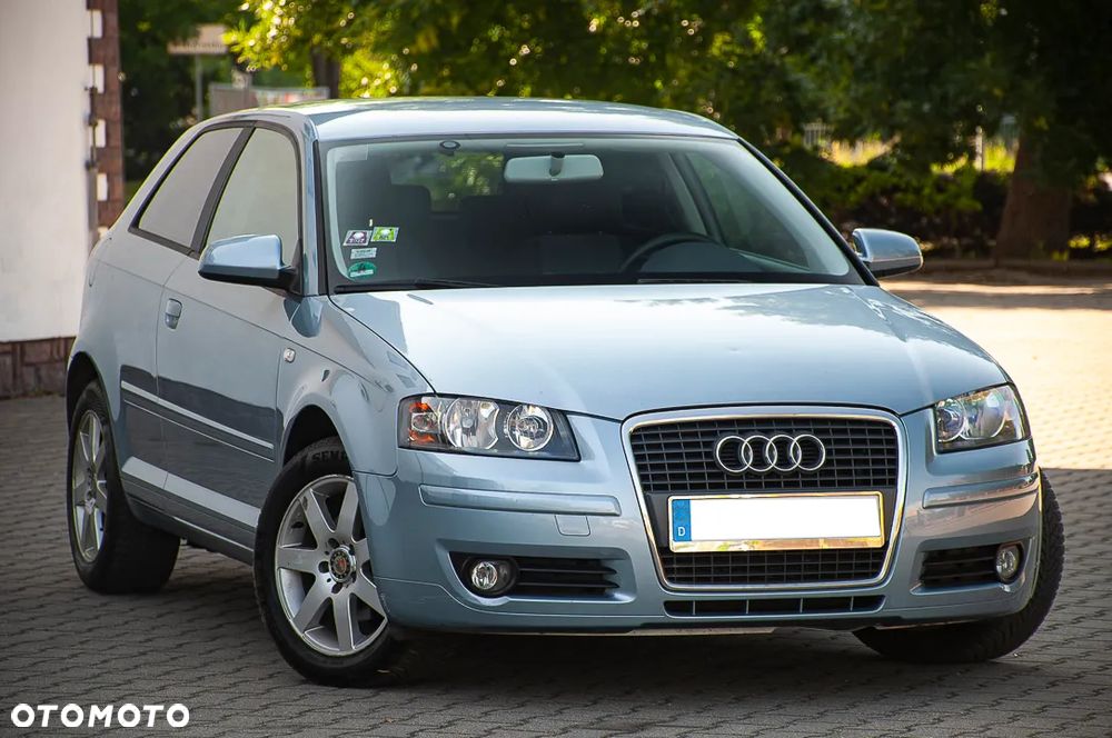 Audi A3 3-drzwiowe 1.6 Ambiente - 9