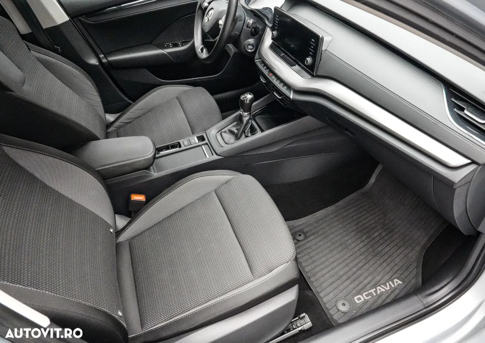 Skoda Octavia - 13