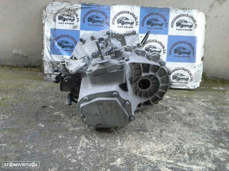 CAIXA DE VELOCIDADES CITROEN C4 BERLINA REF. 20EA08 - 1