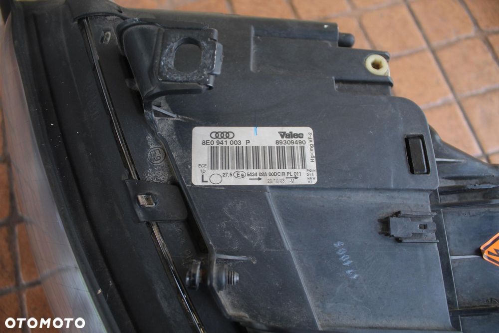 LAMPA LEWY PRZÓD XENON AUDI A4 B6 8E0941003P - 7