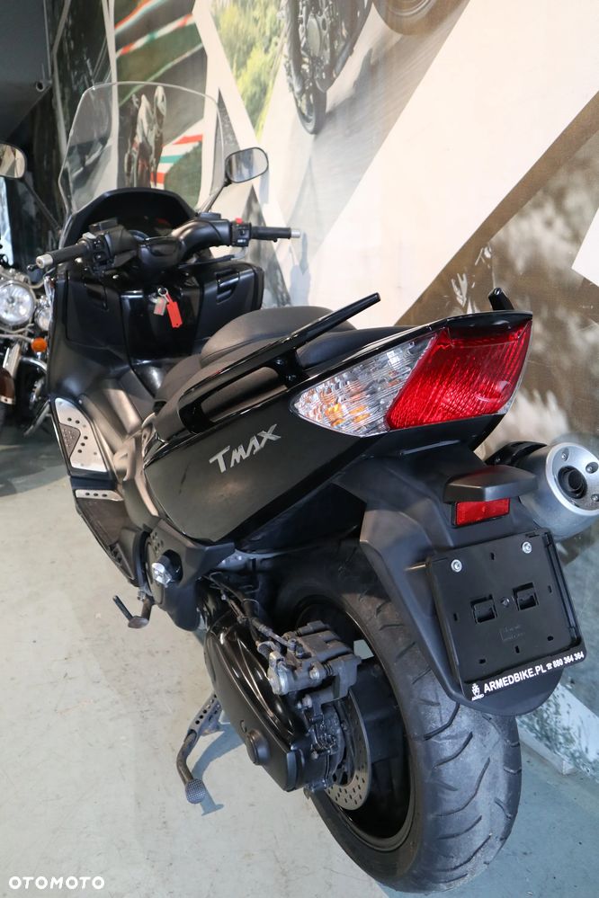 Yamaha Tmax - 10