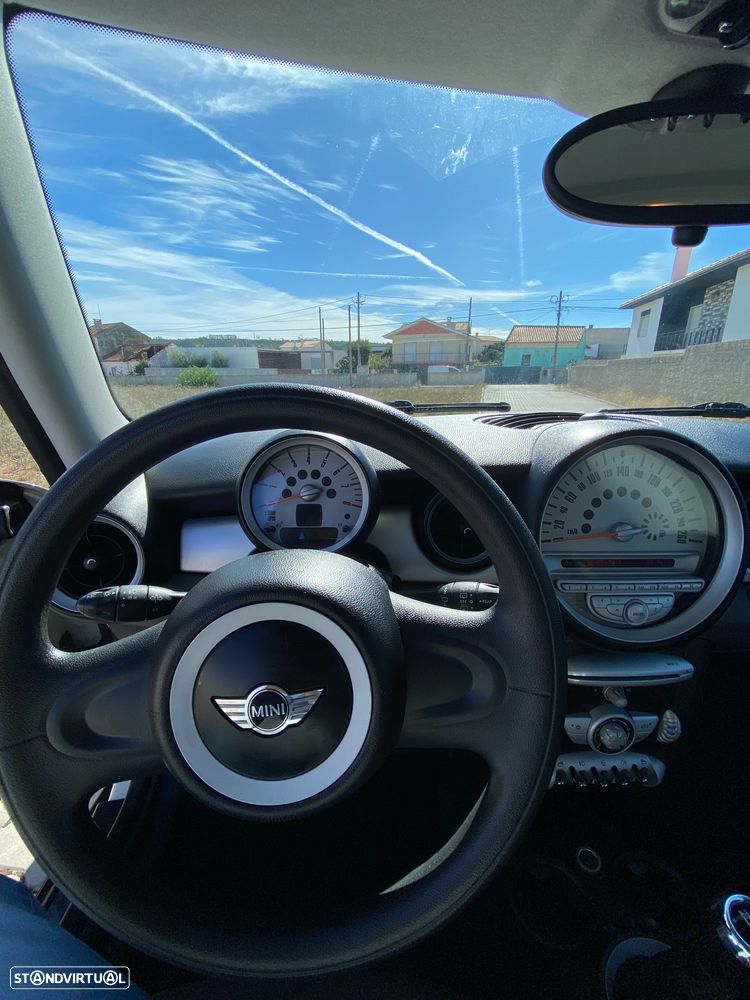 MINI 3 Portas - 11