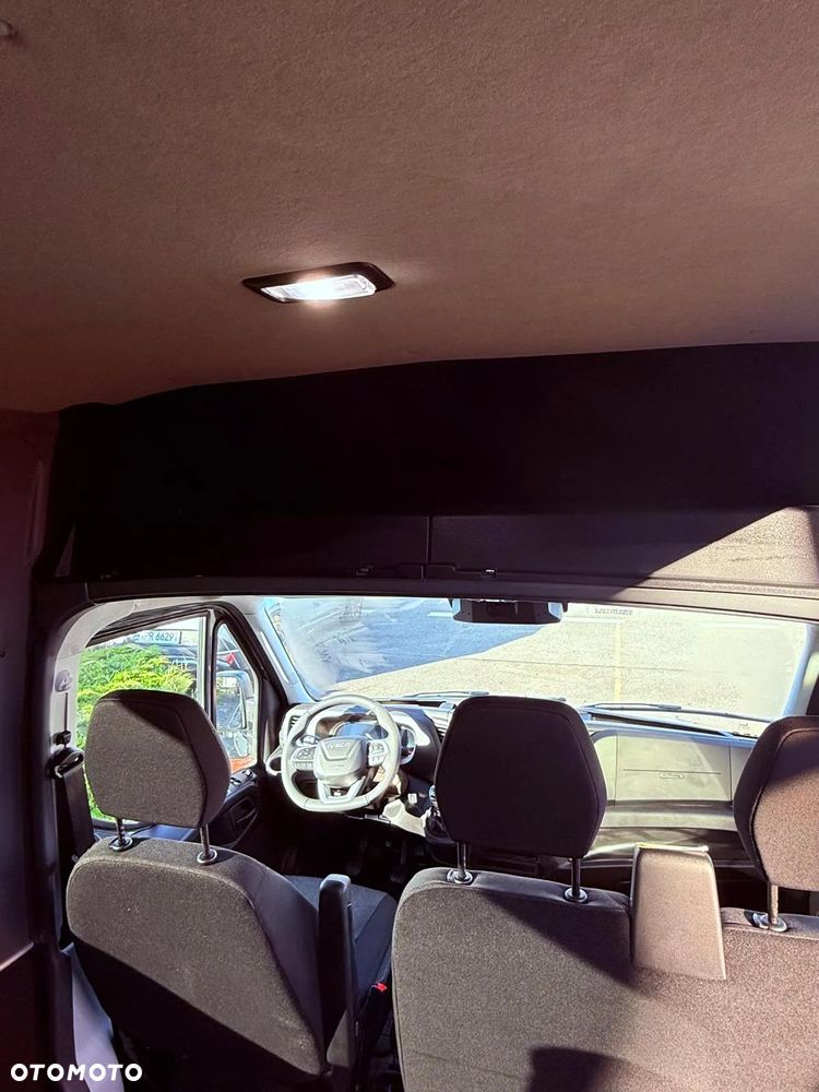 Iveco 35S18HV 7 OSOBOWY - 3 LITRY - 16