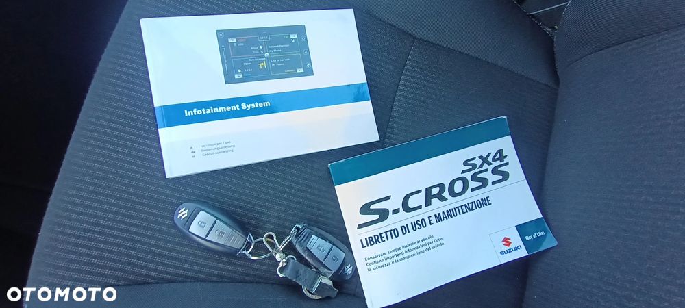 Suzuki S-Cross - 37