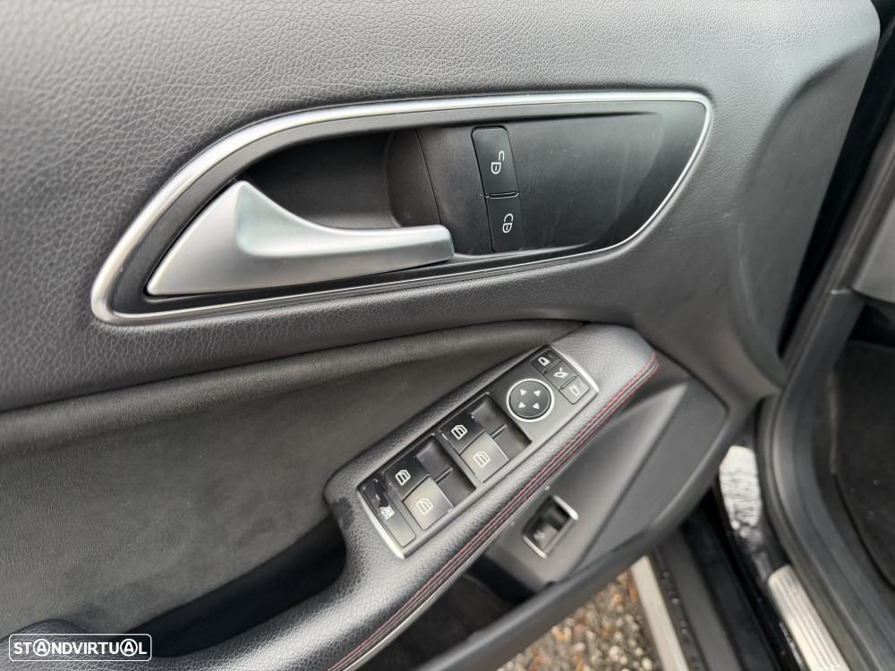 Mercedes-Benz GLA 200 AMG Line Aut. - 18