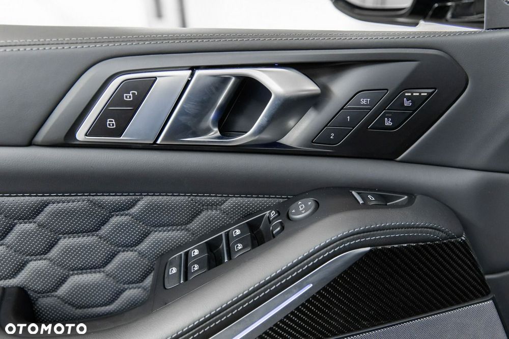 BMW X5 M Competition - 38