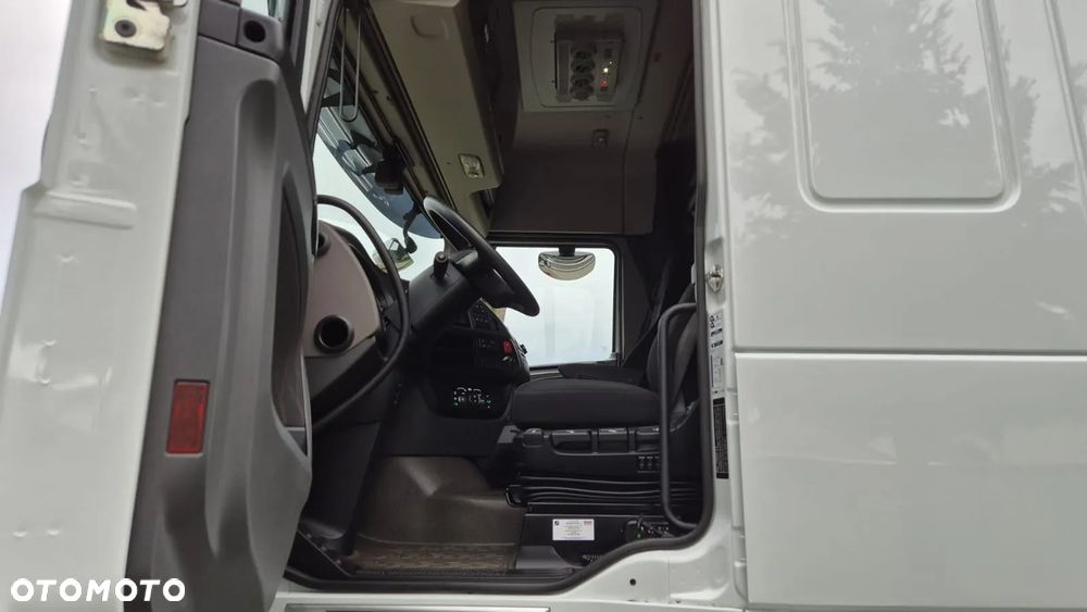 DAF XF 430/// 2022/// PRZEB: 188000 KM/// CHŁODNIA/// THERMO-KING/// WINDA/// STAN JAK NOWY! - 20