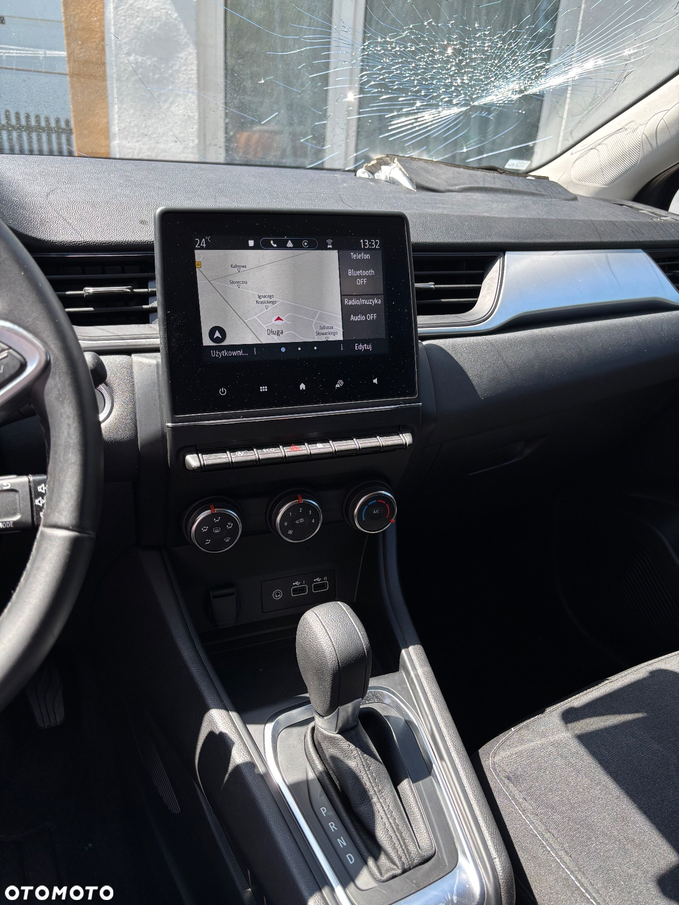 Renault Captur - 22