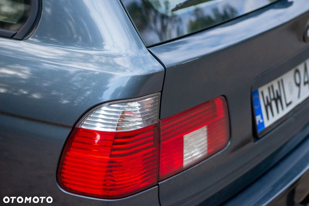 BMW Seria 5 - 32