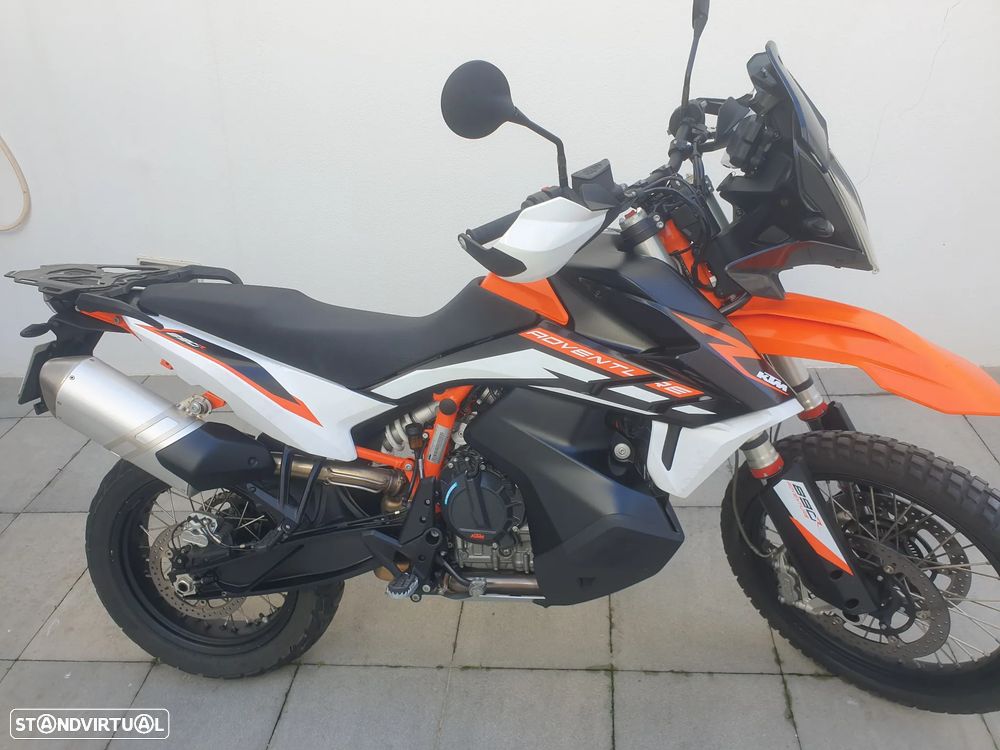 KTM 890 R - 3
