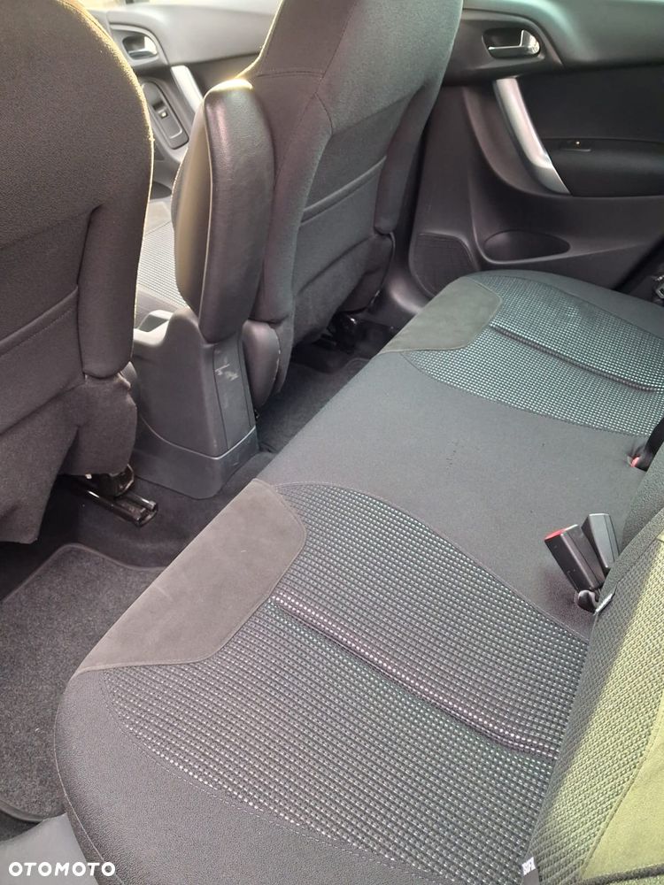 Citroën C3 1.6 HDi Exclusive - 10