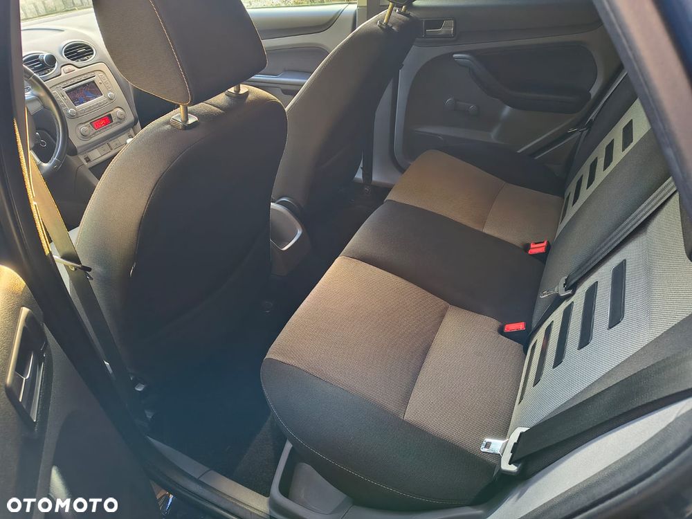 Ford Focus 1.6 FX Silver - 14