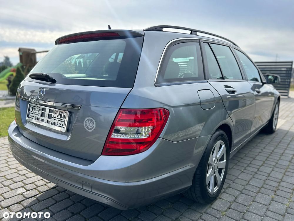 Mercedes-Benz C-Class 2013 photo 5