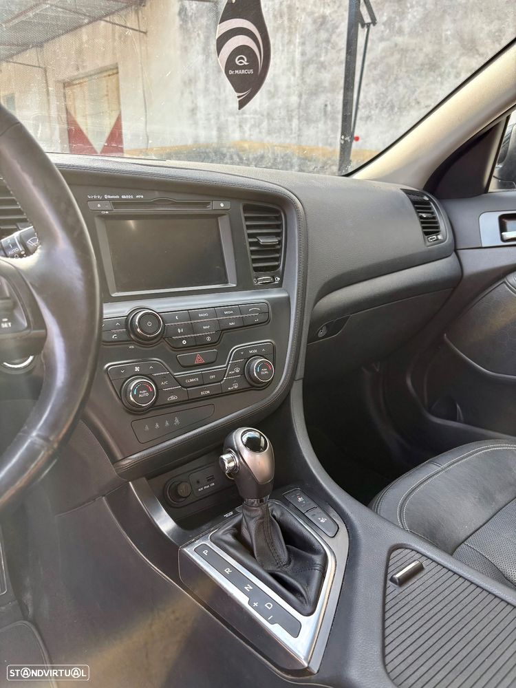 Kia Optima 2.0 HEV TX Auto. - 10