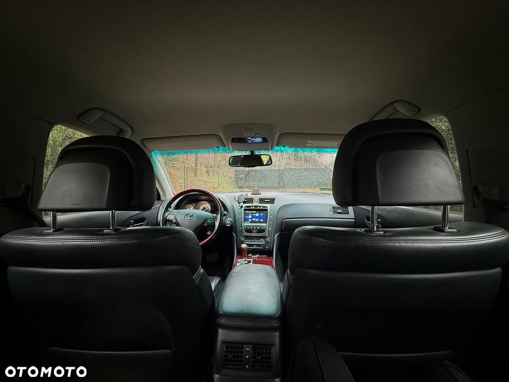 Lexus GS - 9