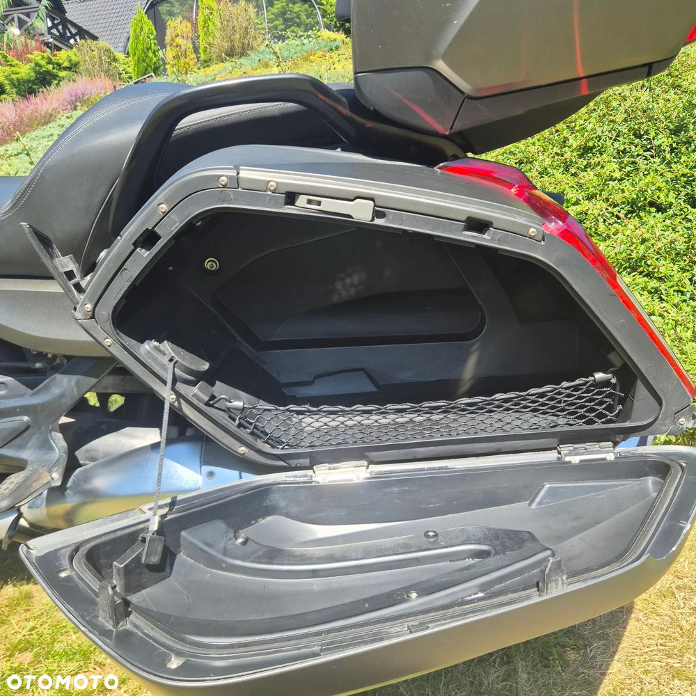 BMW K - 19