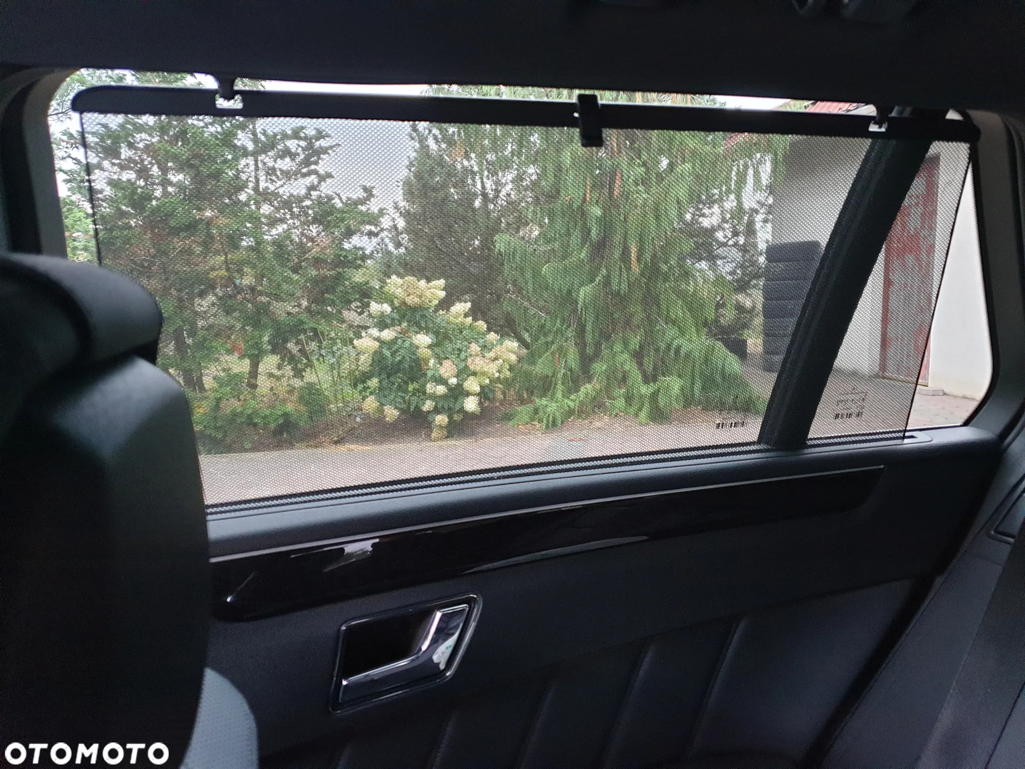 Mercedes-Benz Klasa E 350 T CDI DPF 4Matic BlueEFFICIENCY 7G-TRONIC Avantgarde - 20