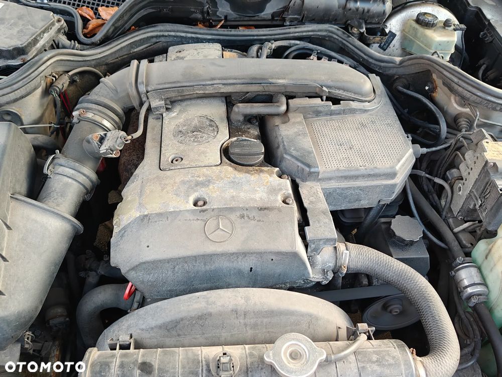 Mercedes-Benz Klasa E - 19