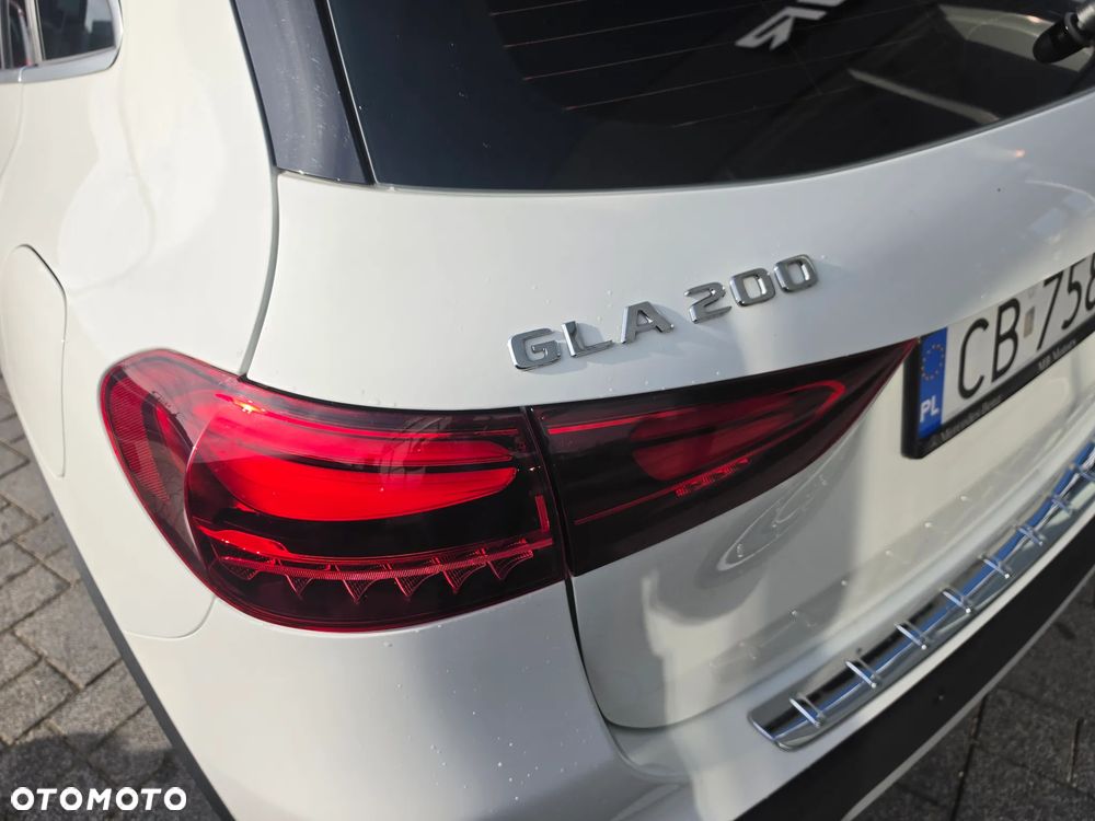 Mercedes-Benz GLA 200 Style - 16