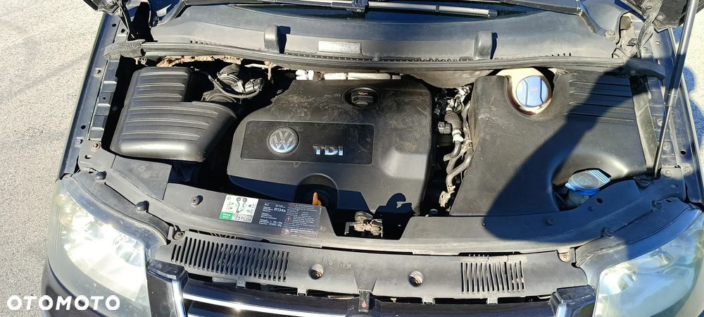 Volkswagen Sharan 1.9 TDI Comfortline Tiptr - 20