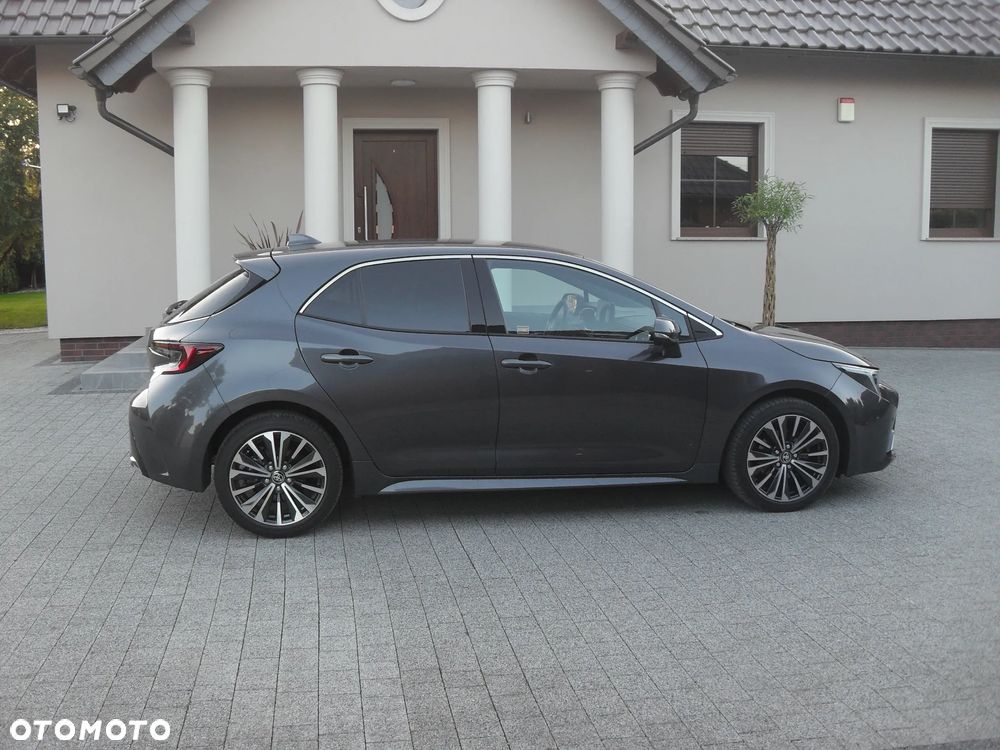 Toyota Corolla 1.8 Hybrid Style - 4
