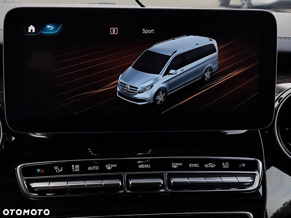 Mercedes-Benz Klasa V - 34