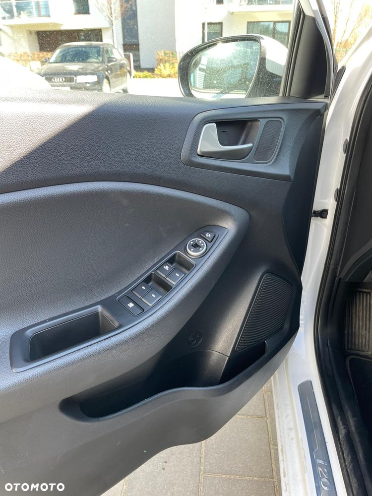 Hyundai i20 1.0 T-GDI Comfort DCT - 10