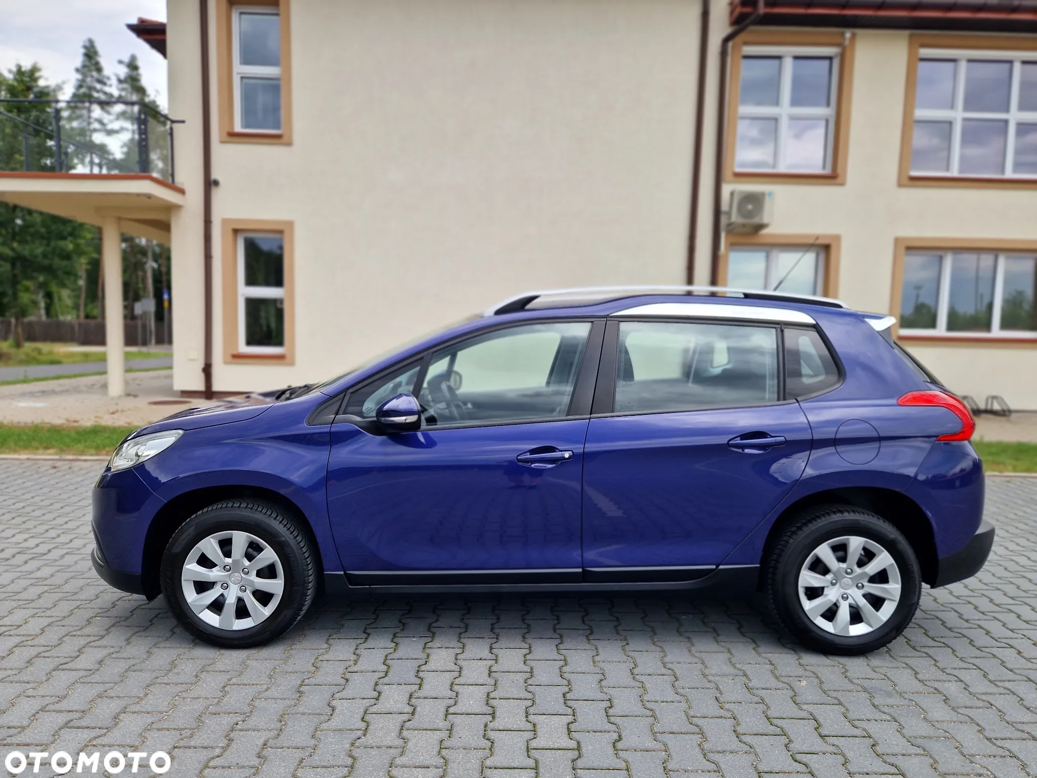 Peugeot 2008 - 5