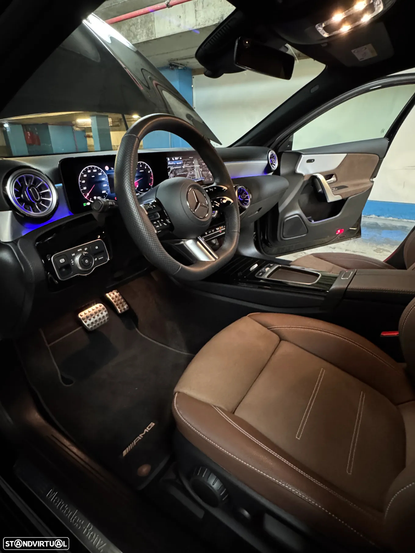 Mercedes-Benz A 200 AMG Line - 18