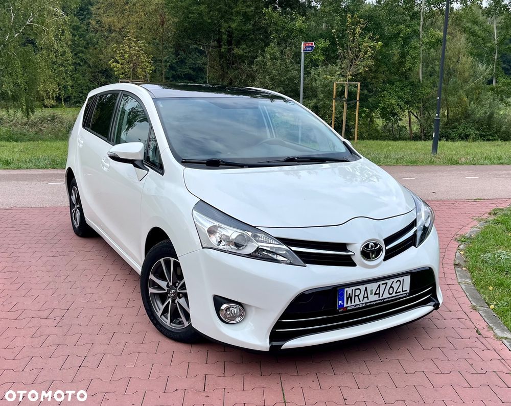 Toyota Verso 1.8 Prestige 7os MS - 6