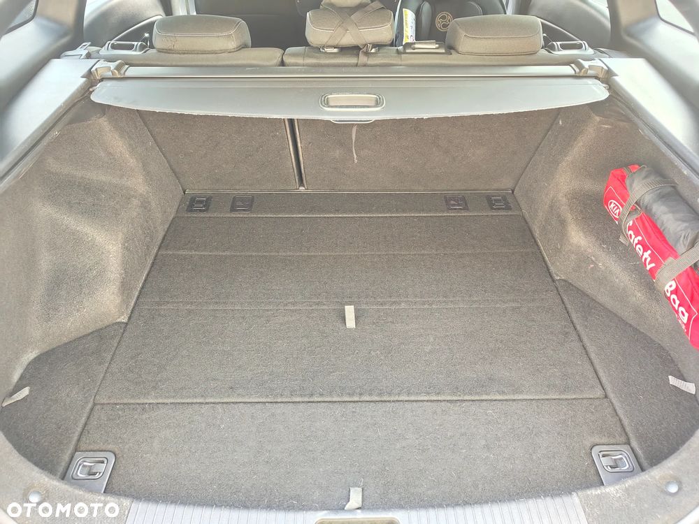 Kia Ceed 1.6 CRDi 136 ISG GT Line - 22