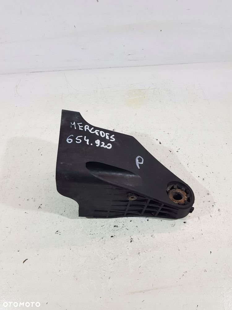łapa silnika prawa a6542230100 mercedes sprinter gla glb 2.0 cdi 654920 - 2