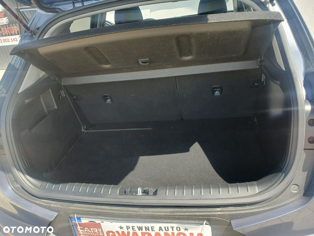 Kia Stonic - 21