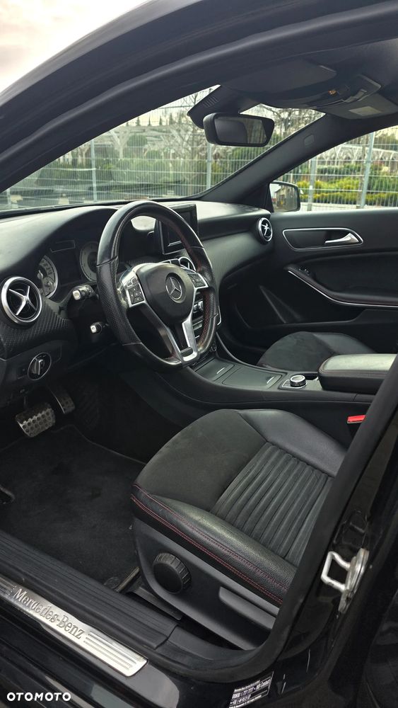 Mercedes-Benz Klasa A 180 CDI 7G-DCT AMG Line - 14