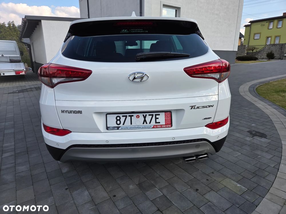 Hyundai Tucson 2.0 CRDI 4WD Automatik Premium - 6