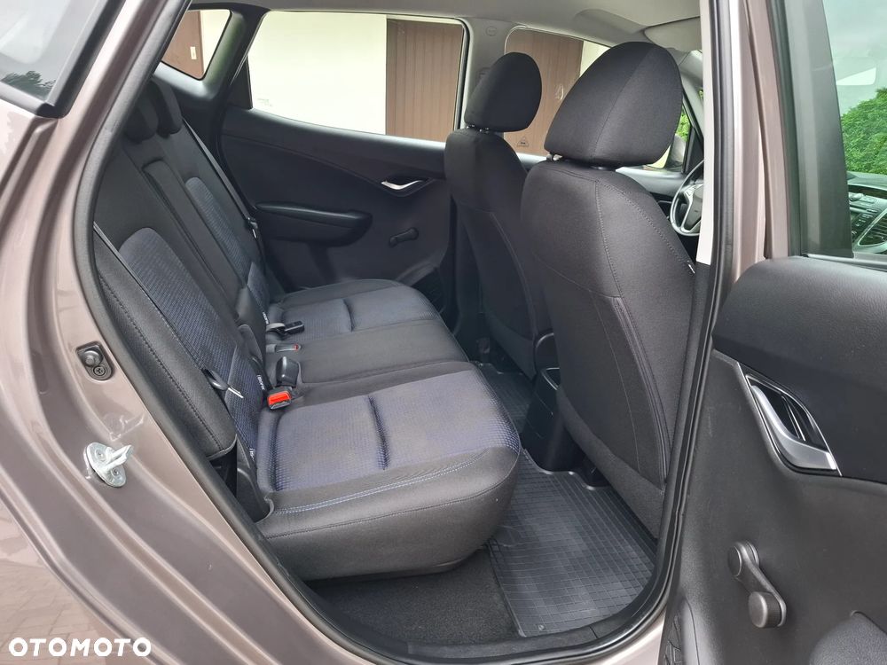 Hyundai ix20 1.4 blue Comfort - 14