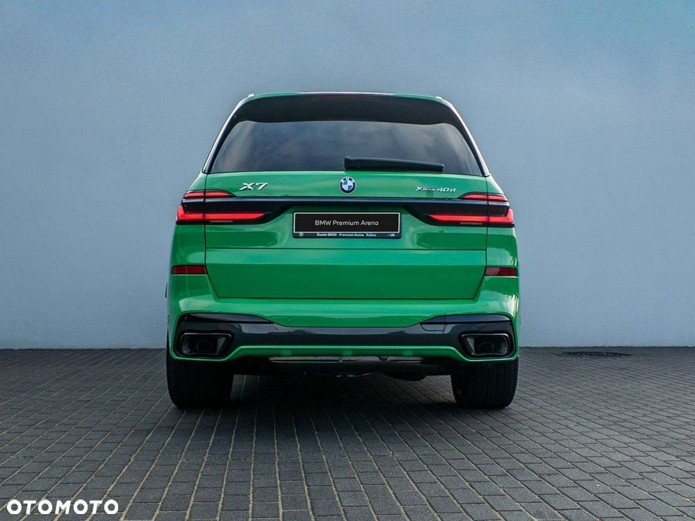 BMW X7 - 7