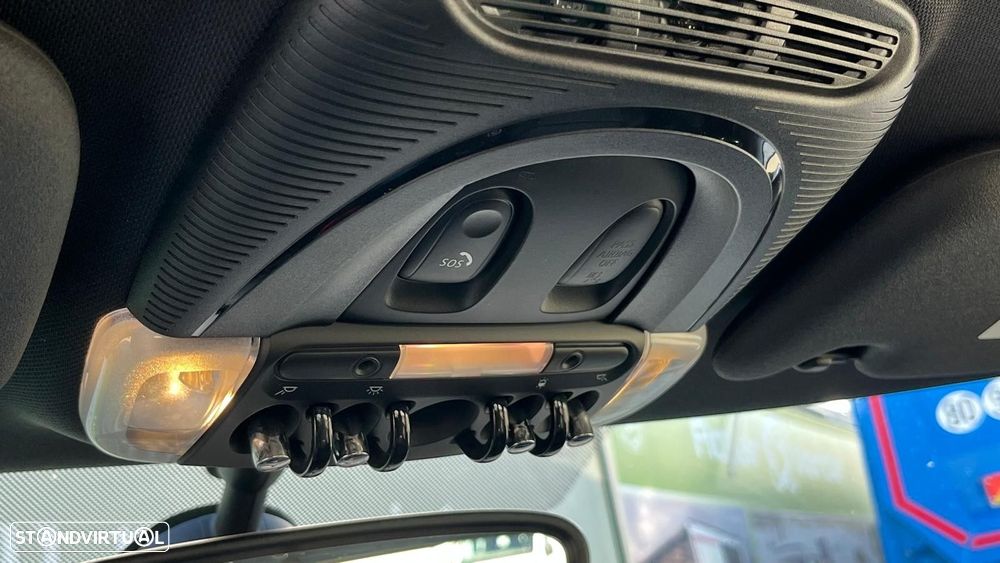 MINI 5 Portas One Auto - 24