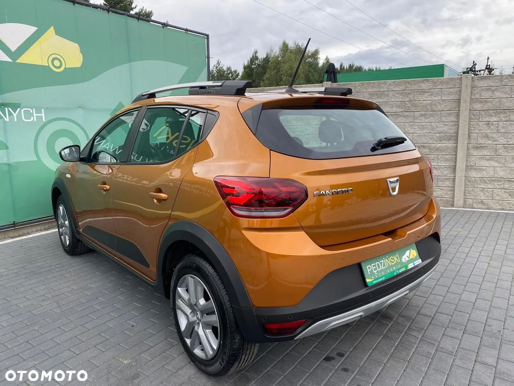 Dacia Sandero Stepway TCe 90 Essential - 11