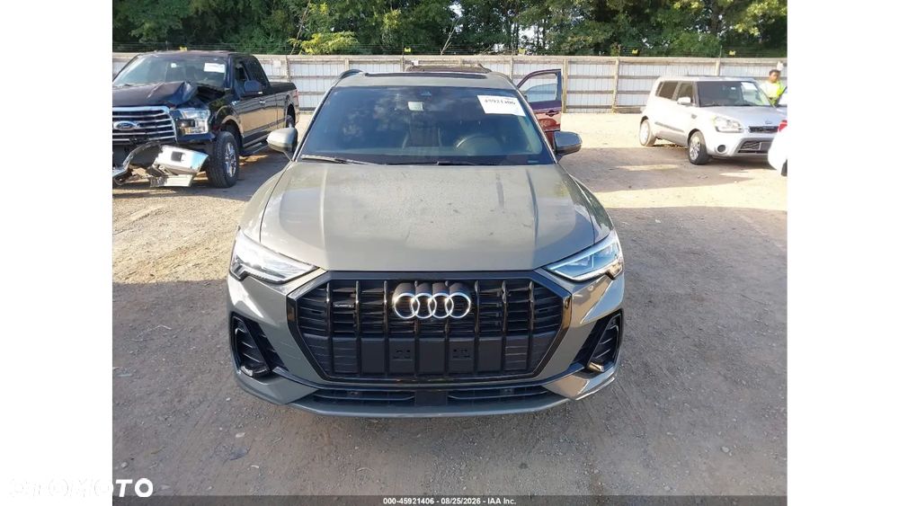 Audi Q3 45 TFSI Quattro S tronic S line - 2