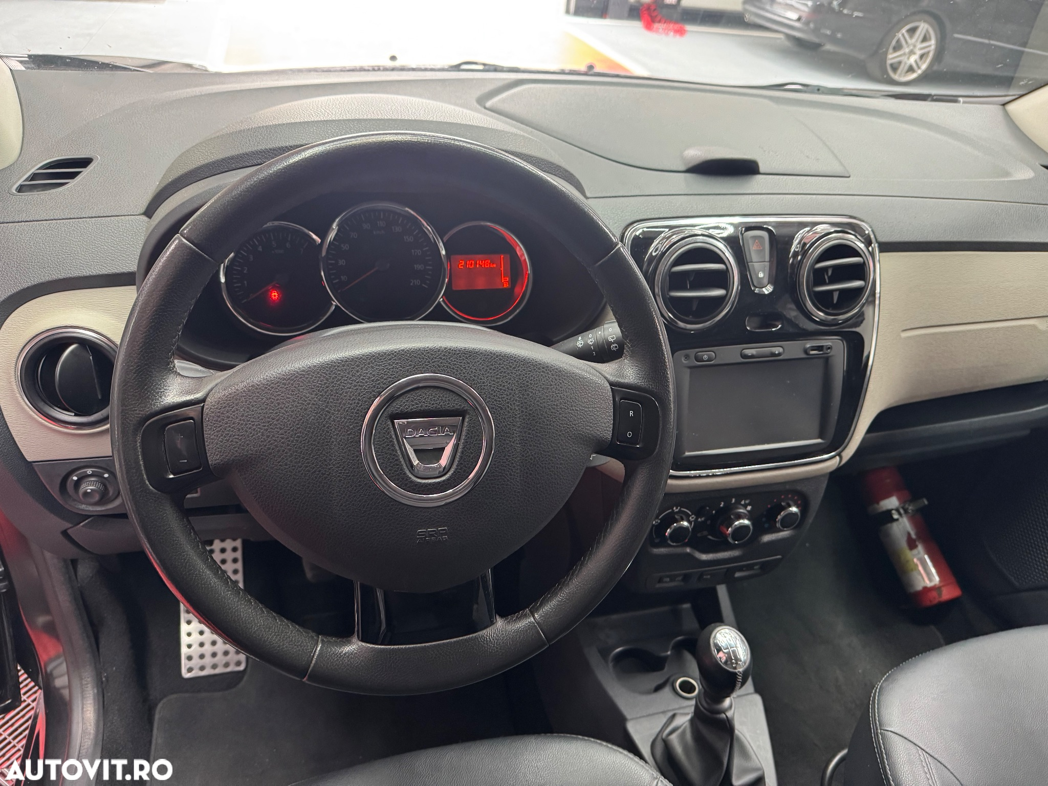 Dacia Lodgy - 10