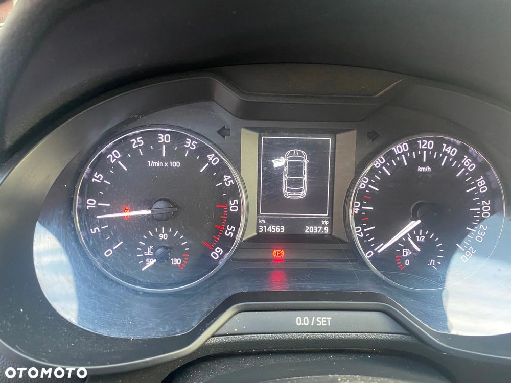 Skoda Octavia 2.0 TDI Ambition DSG EU6 - 11