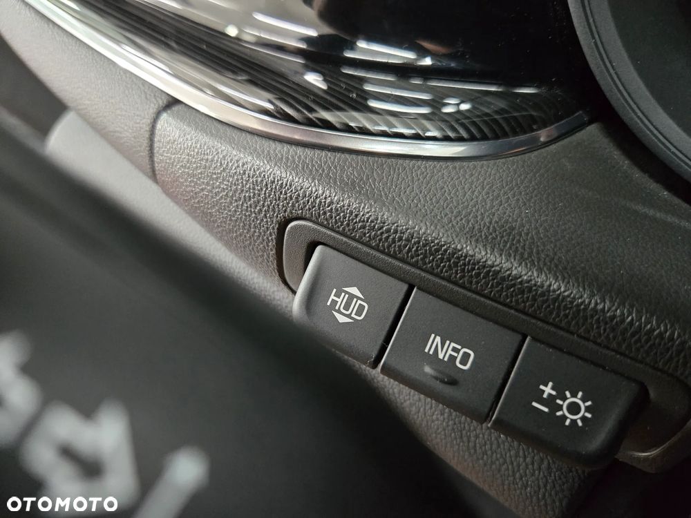 Opel Insignia 2.0 CDTI 4x4 Ultimate S&S - 17