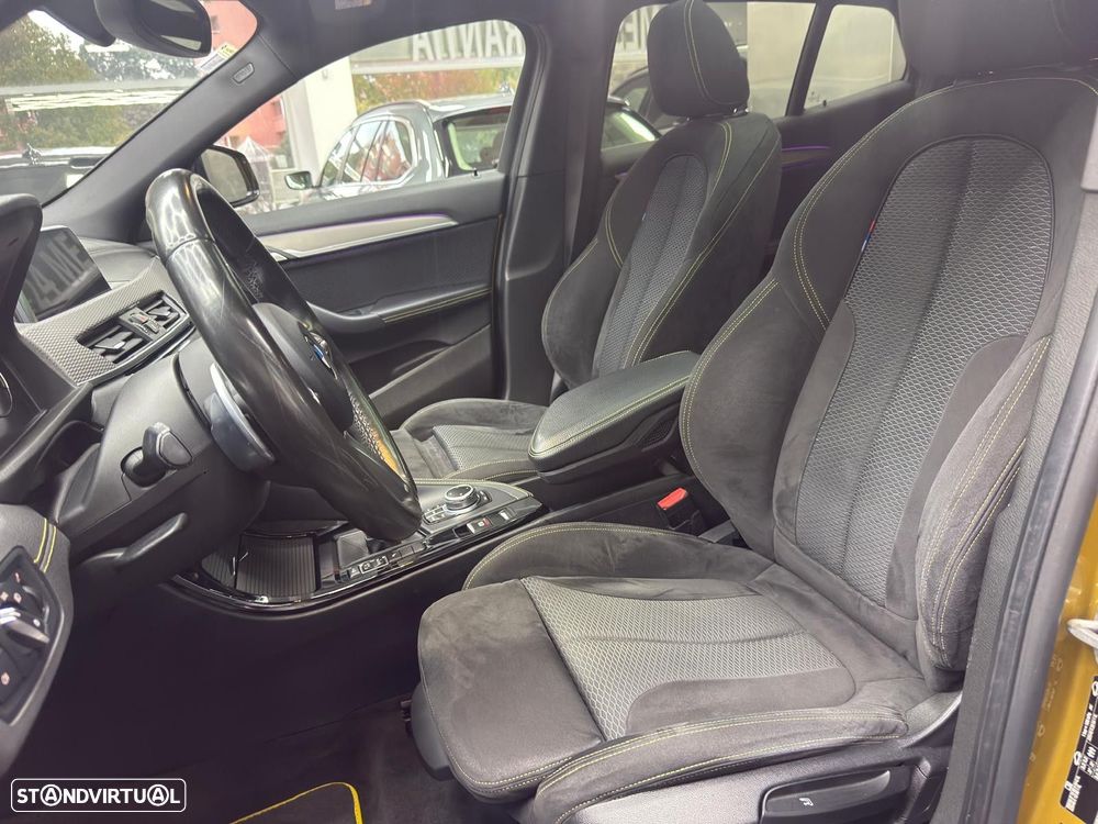 BMW X2 18 d xDrive Auto Pack 50 anos M - 35