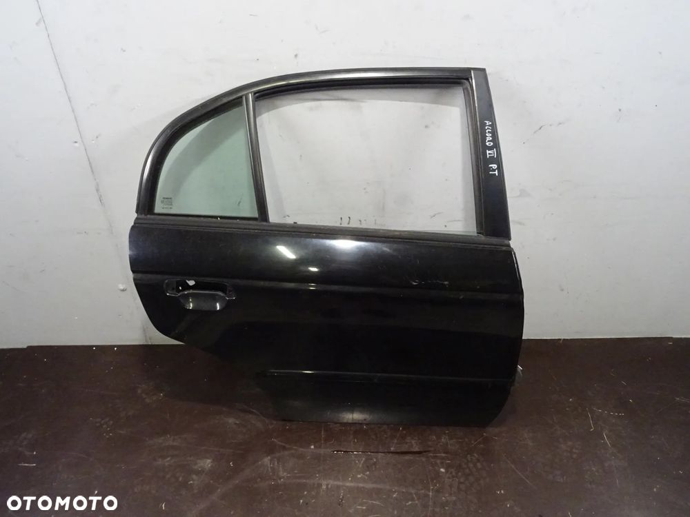HONDA ACCORD VI DZRWI PRAWE TYŁ - 1