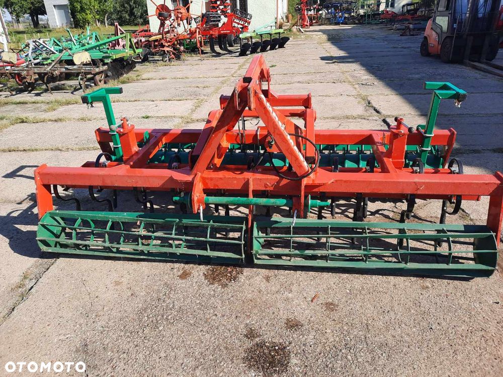 Bomet Agregat zębowy uprawowo-przedsiewny 3,2m 3,6m 4,2m 5,0m Euro-Masz, Metanga, Agregat zębowy uprawowo-siewny Metanga, Agro-Masz, Euro-Masz - 33