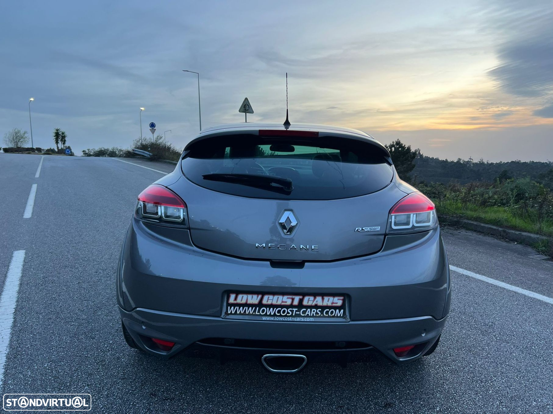 Renault Mégane Coupe 2.0 T 16V RS - 9