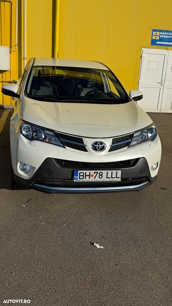 Toyota RAV4 2.2 D-4D 4x4 Automatik Edition - 2