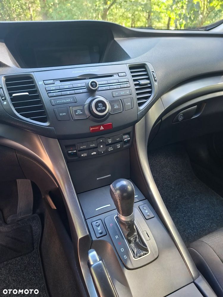 Honda Accord 2.0 Lifestyle - 20