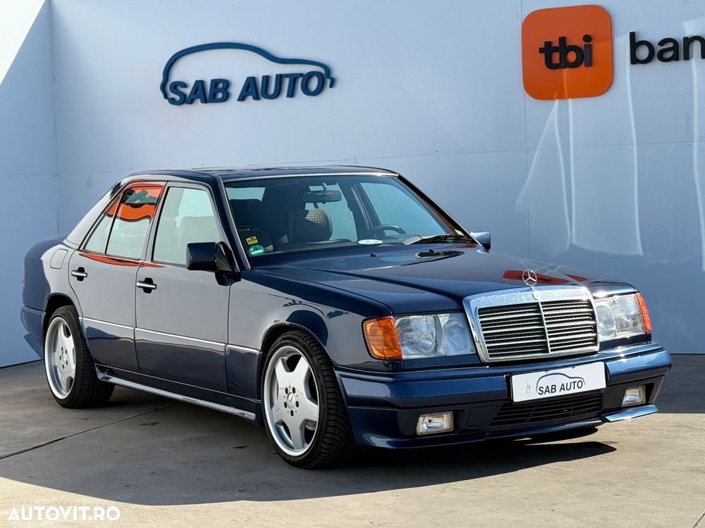 Mercedes-Benz E - 4
